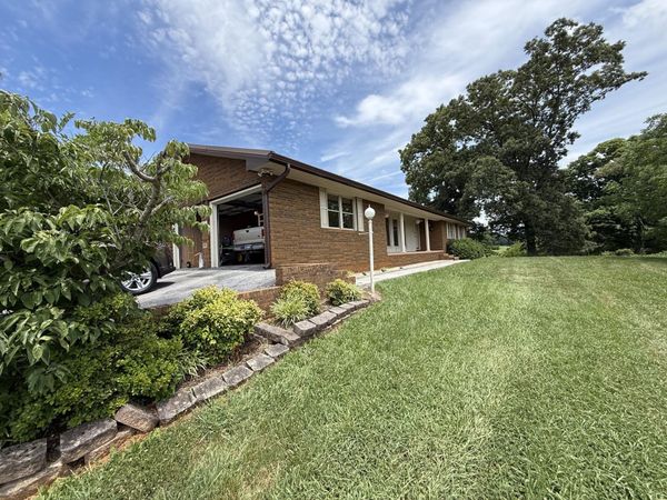 690 S Highway 340, Parrottsville, TN 37843