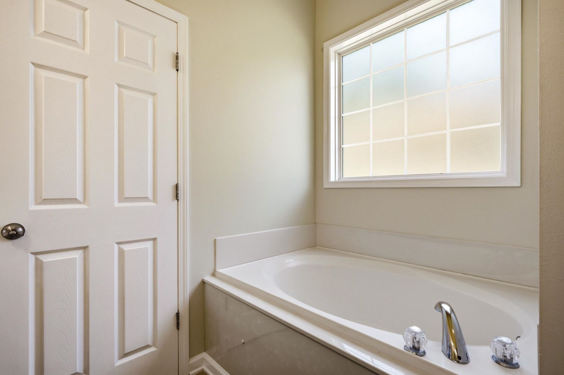 4693 Farm Lake Dr. Photo 30