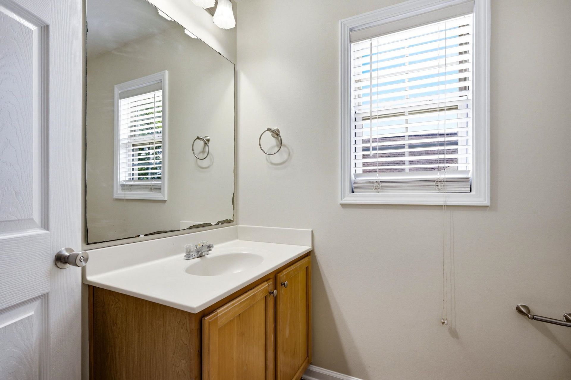 4693 Farm Lake Dr. Photo 45