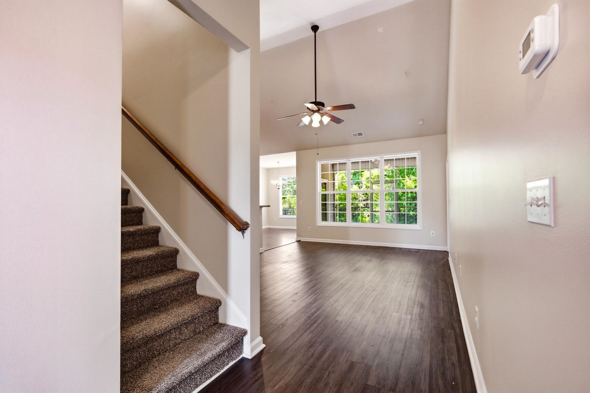 4693 Farm Lake Dr. Photo 6