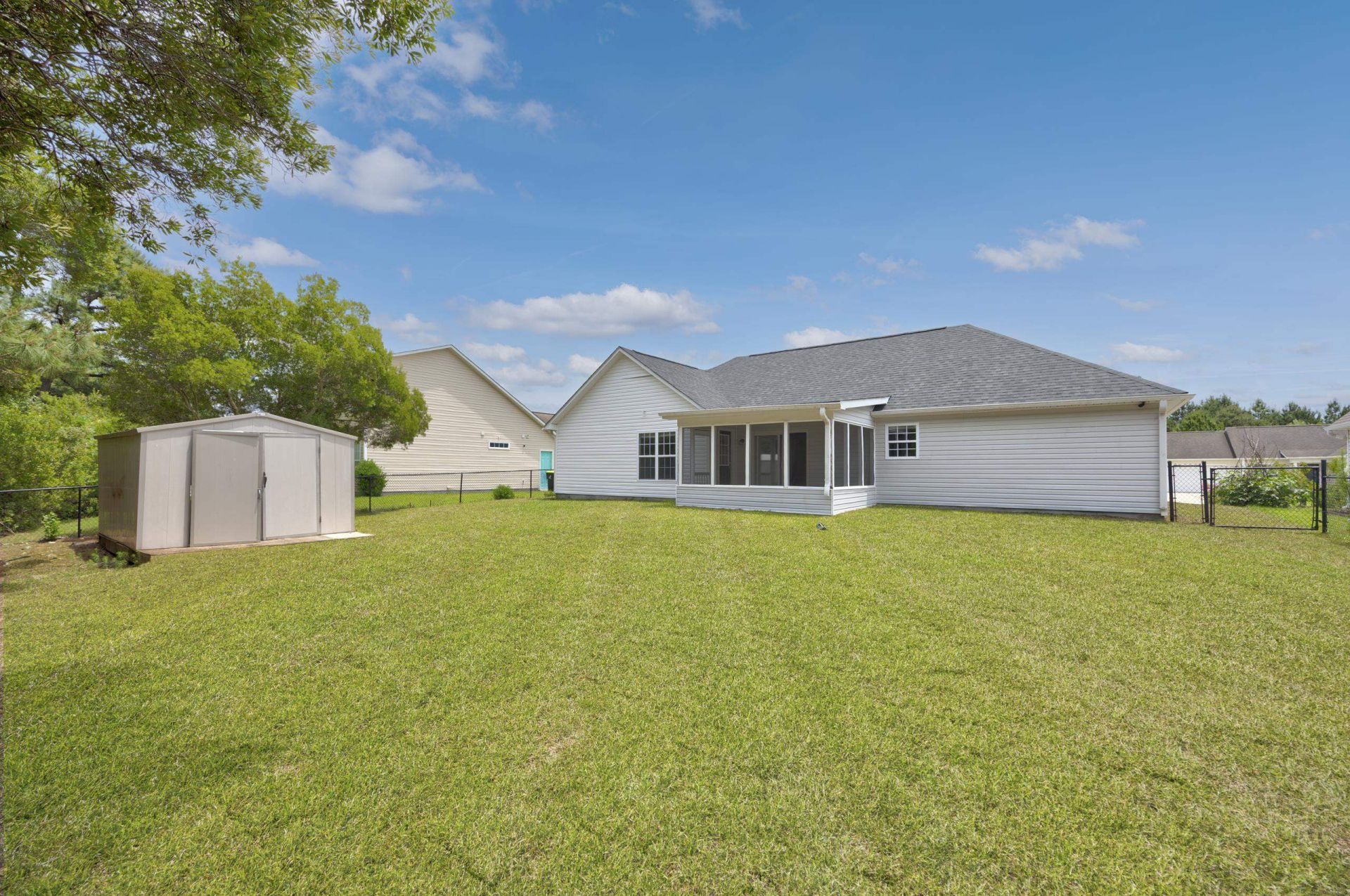 598 W Perry Rd. Photo 27