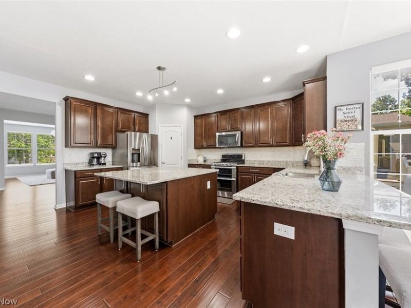 32819 Rebecca Lane, Avon Lake, OH 44012 Photo 10