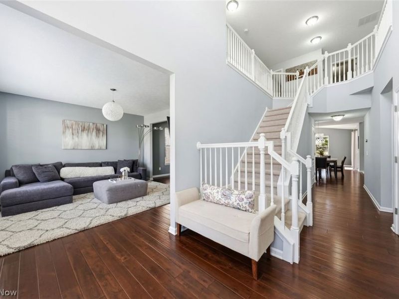 32819 Rebecca Lane, Avon Lake, OH 44012 Photo 4