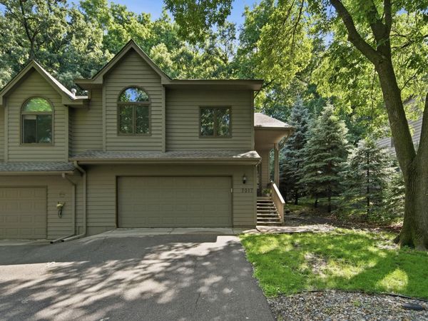 7017 Edenvale Boulevard, Eden Prairie, MN 55346