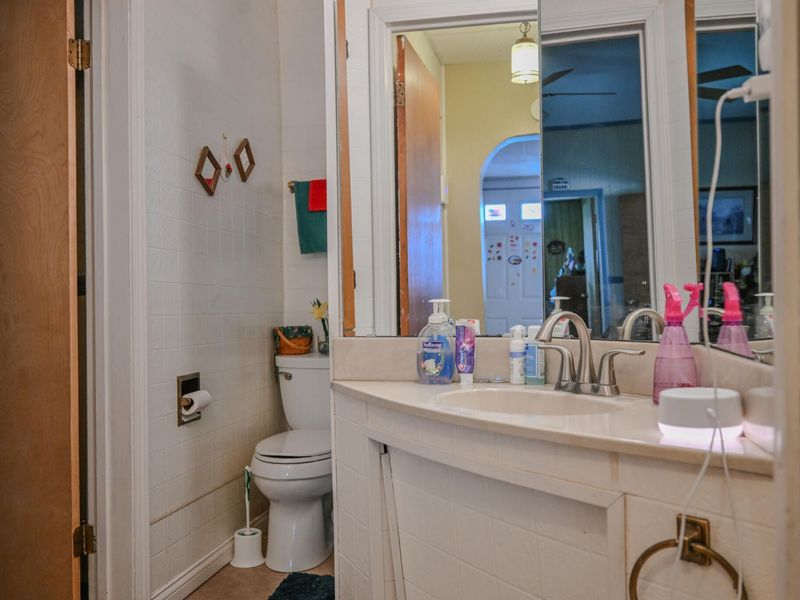 1302 N Yellow Springs Street, Springfield, OH 45504 Photo 5