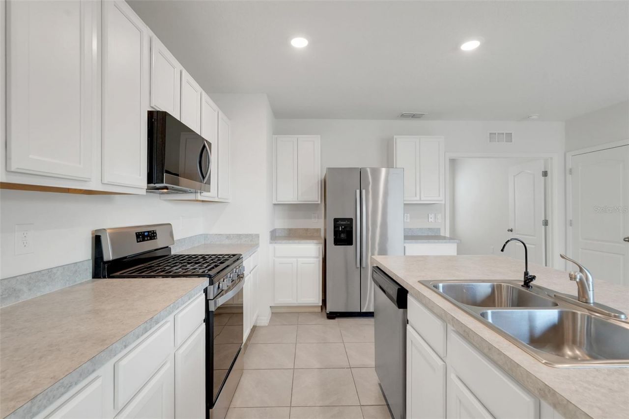 3881 Brant Place , Leesburg, FL 34748 Photo