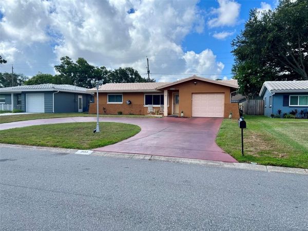 2133 INDIGO DRIVE , CLEARWATER, FL 33763