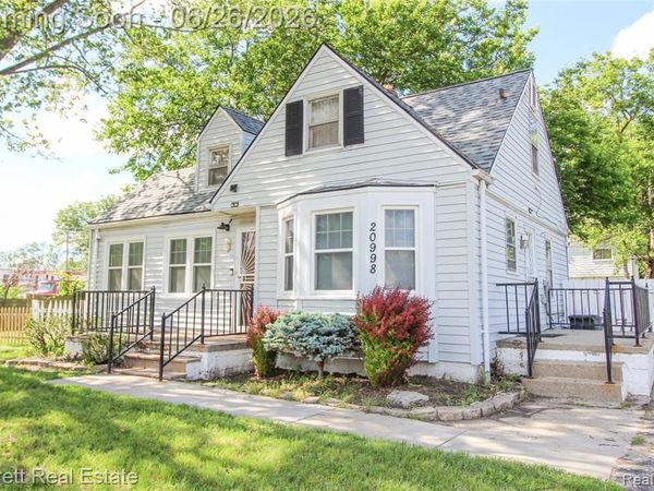 20998 Westhaven Avenue, Southfield, MI 48075