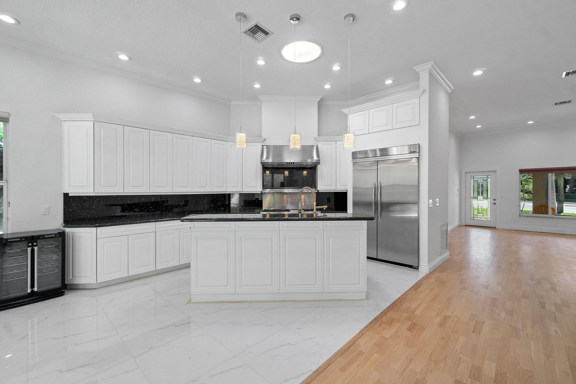 201 NE 4th Street, Boca Raton, FL 33432 Photo