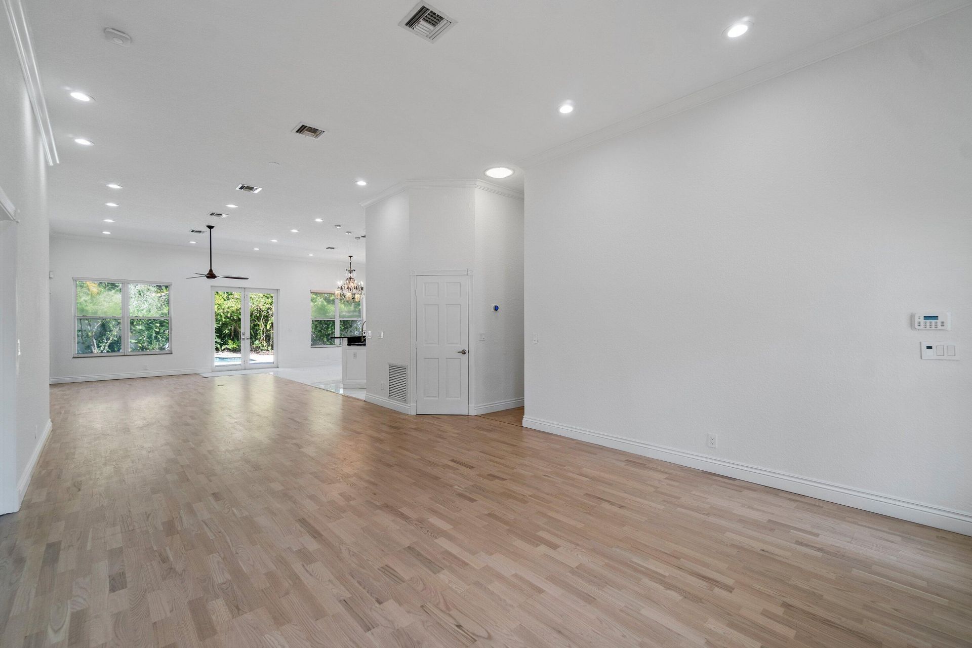 201 NE 4th Street, Boca Raton, FL 33432 Photo