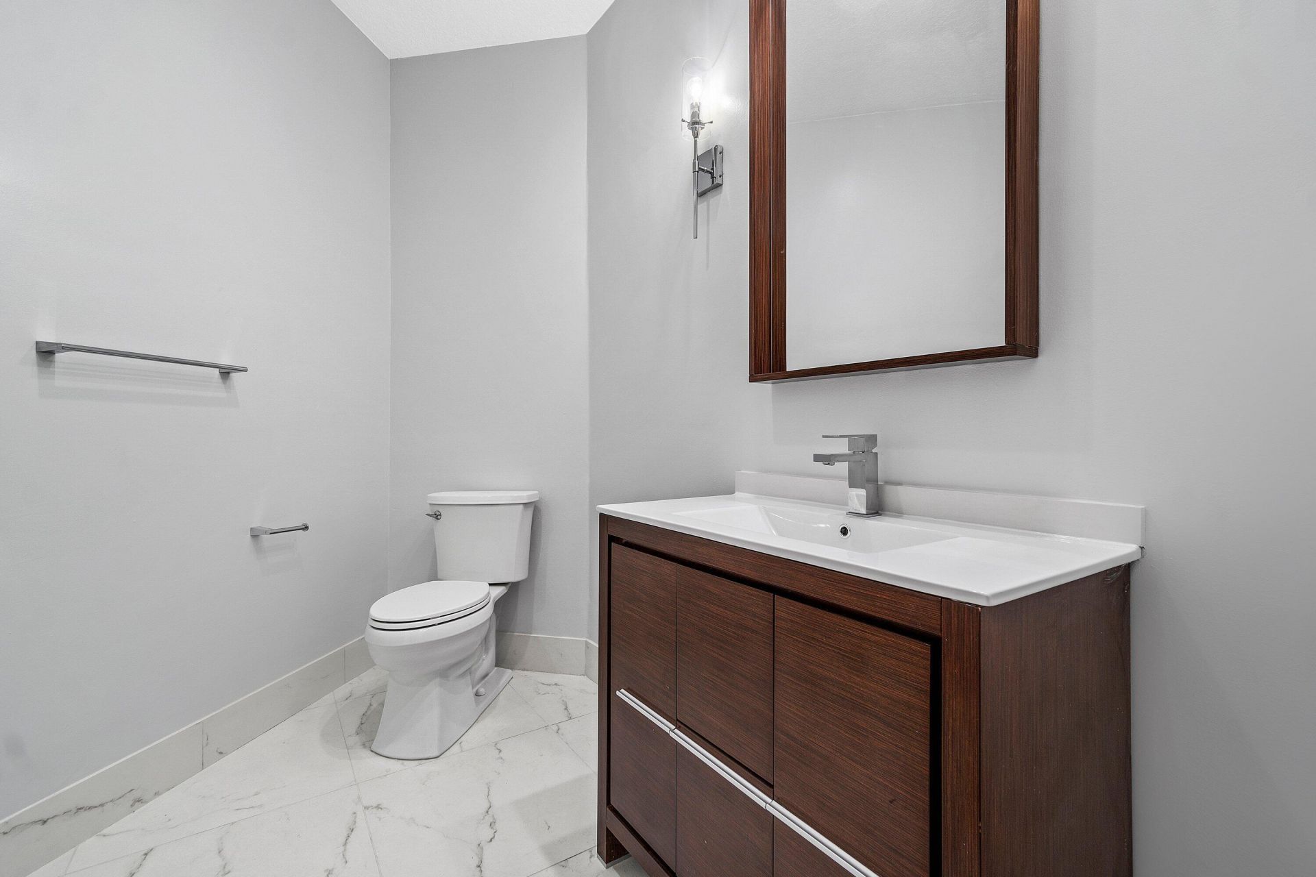 201 NE 4th Street, Boca Raton, FL 33432 Photo