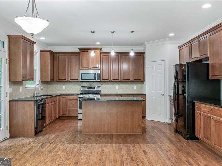 Property Image 12
