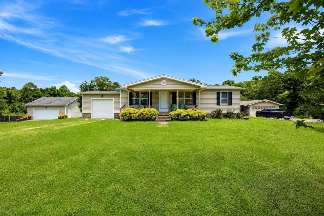 7609 Mahan Gap Road, Ooltewah, TN 37363 Main Photo