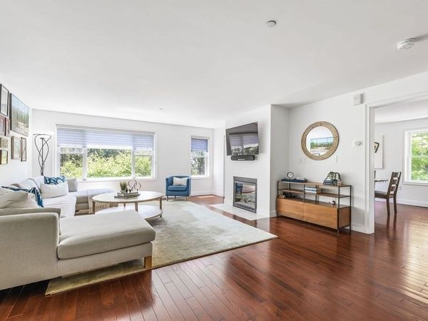 30 Webster St, Unit 4, Needham, MA 02494