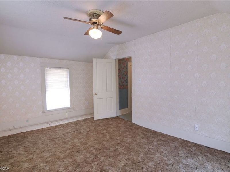 25 31st Street SW, Barberton, OH 44203 Photo 24