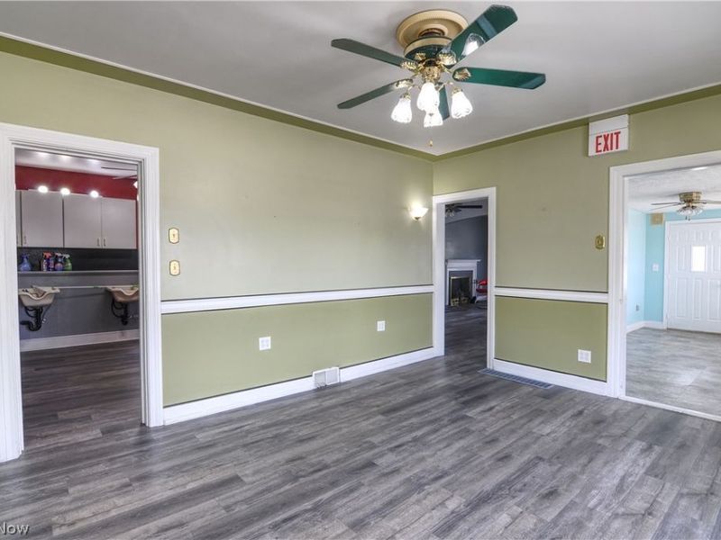 25 31st Street SW, Barberton, OH 44203 Photo 4