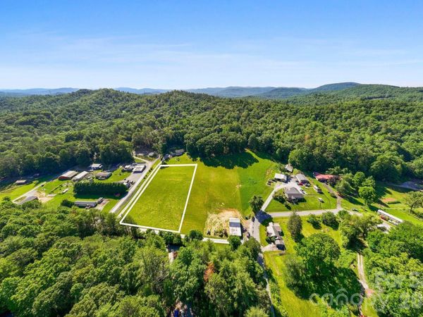 000 Big Valley Road, Pisgah Forest, NC 28768