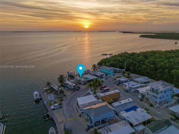325 Calusa St , Key Largo, FL 33037