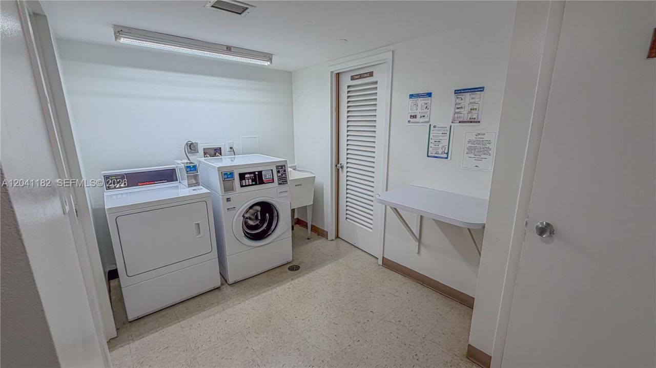 20335 W Country Club Dr , Unit 2102, Aventura, FL 33180 Photo