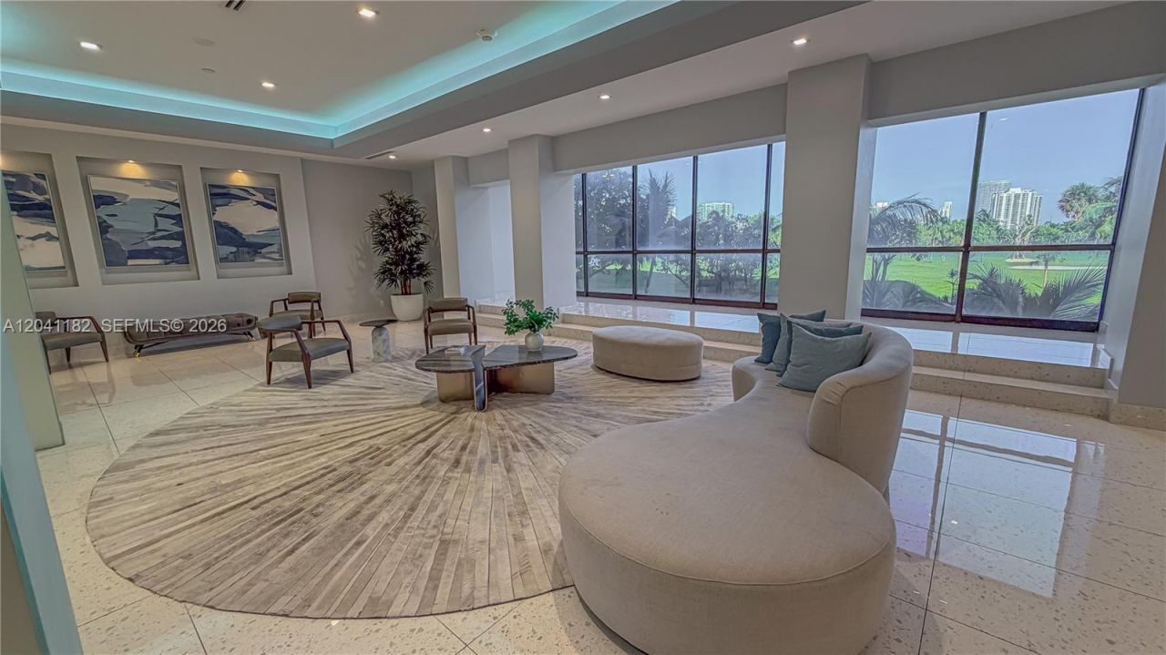 20335 W Country Club Dr , Unit 2102, Aventura, FL 33180 Photo