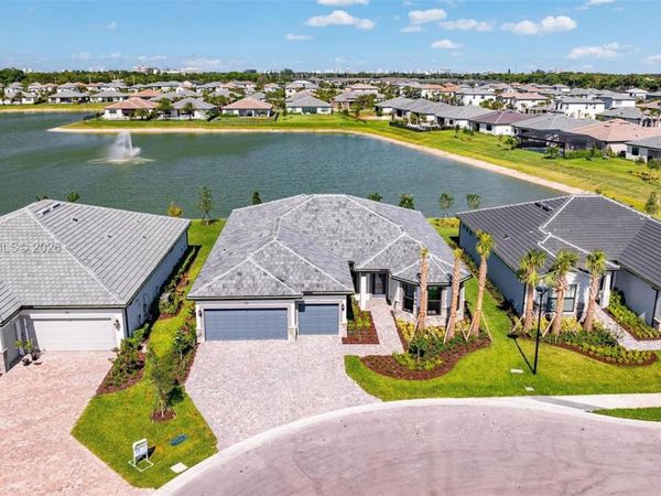 4546 Cumberland Ter , Oakland Park, FL 33309