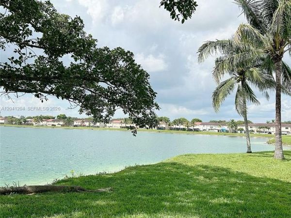 13918 SW 172nd Ter , Unit 200, Miami, FL 33177