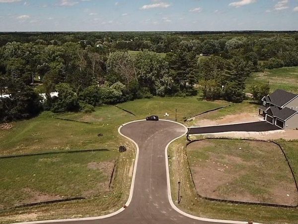 2463 180th Lane NE, Ham Lake, MN 55304