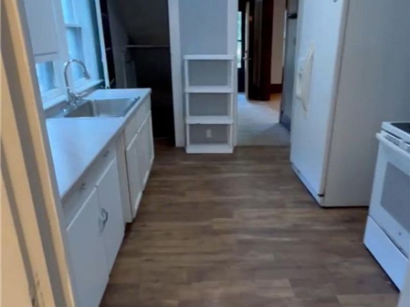509 Rentschler Street, Akron, OH 44304 Photo 7