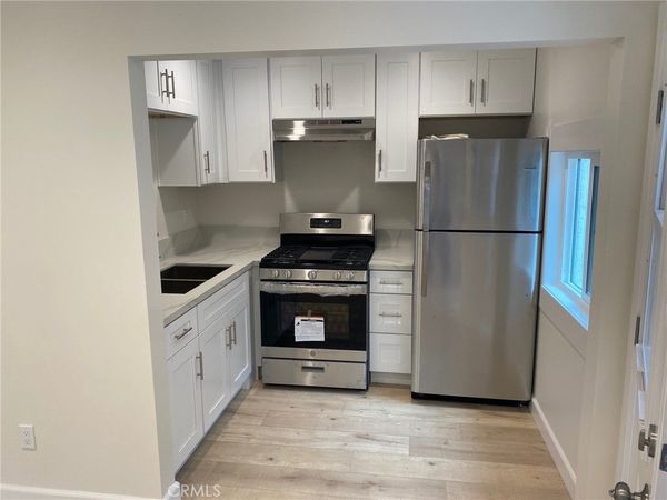 900 E Garfield Avenue, Unit C, Glendale, CA 91205