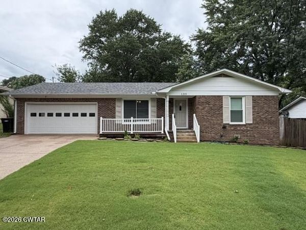 1215 N 29th Avenue , Humboldt, TN 38343
