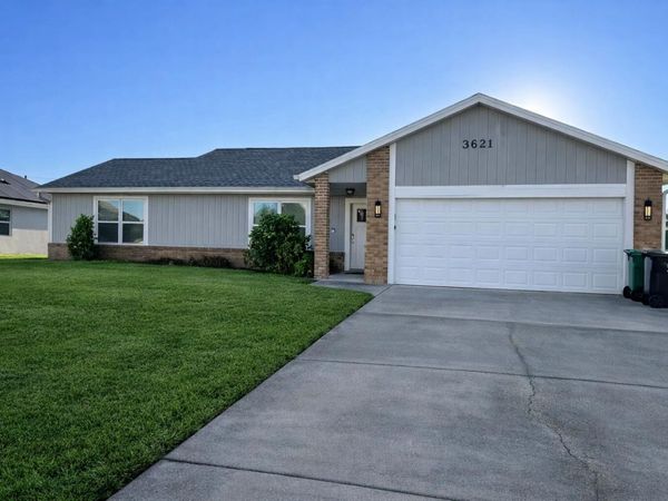 3621 SW Rosser Boulevard, Port St. Lucie, FL 34953