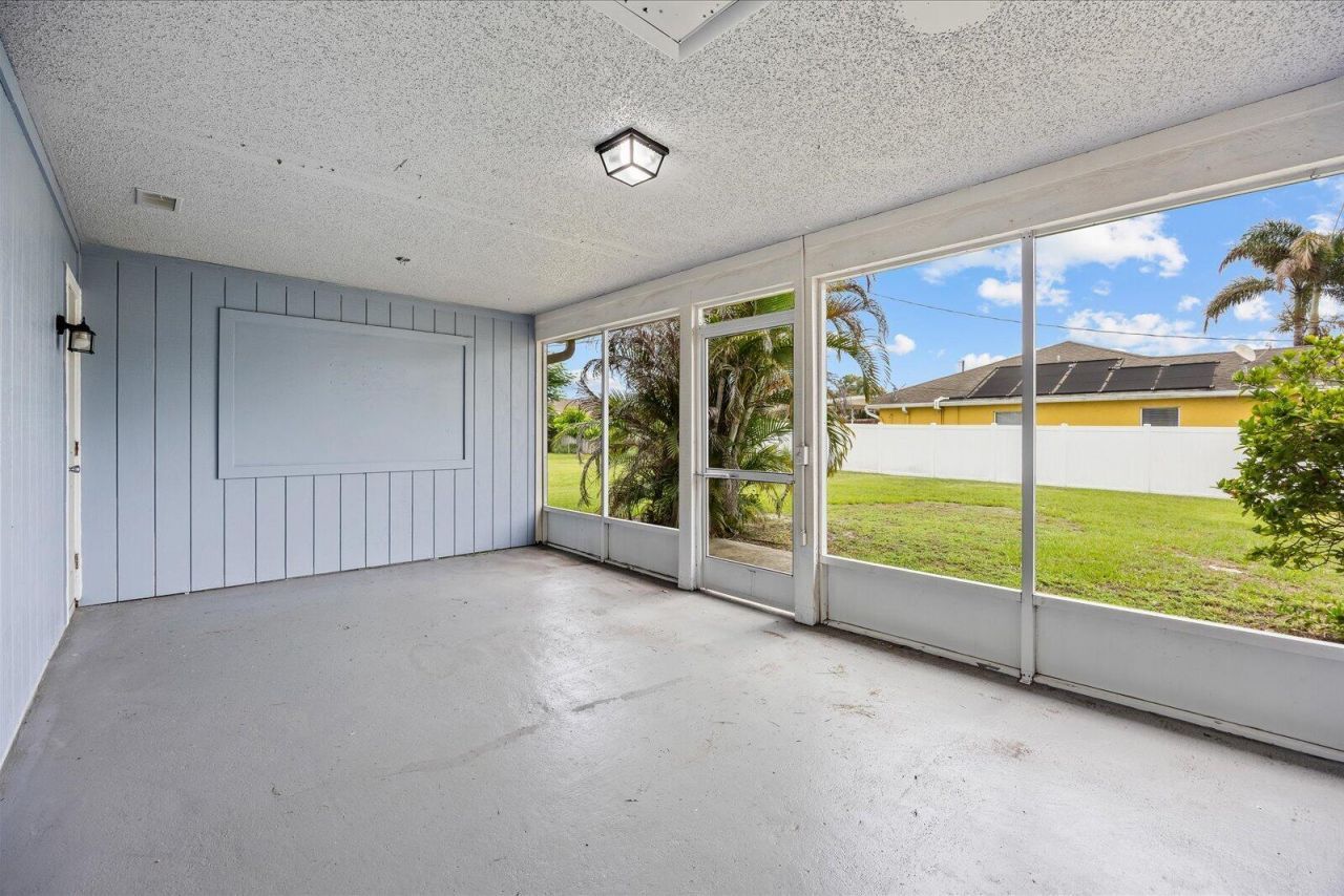 3621 SW Rosser Boulevard, Port Saint Lucie, FL 34953 Photo