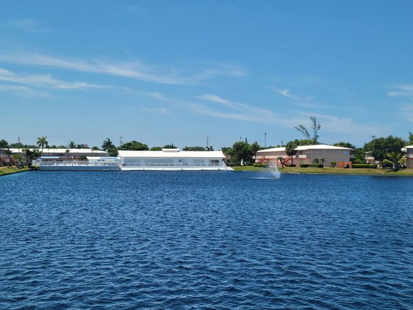 1050 SW 11th Street, Unit L2, Hallandale Beach, FL 33009