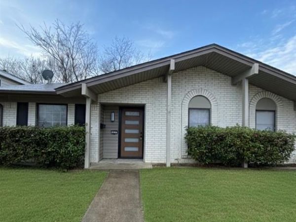 2917 Abston Drive, Mesquite, TX 75150