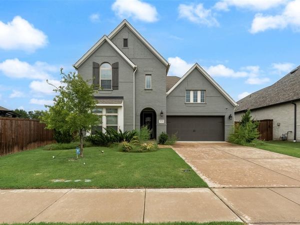 820 Filly, Aubrey, TX 76227
