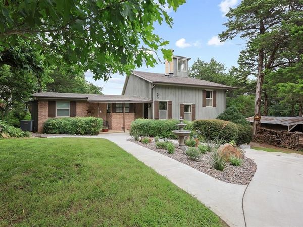 39 Windsor Drive , Pottsboro, TX 75076