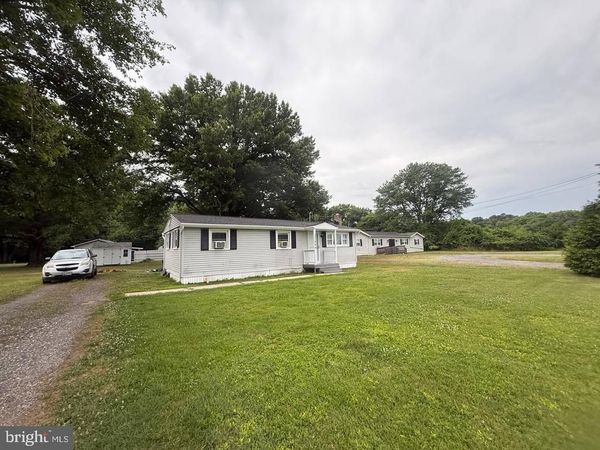21899 LOVERS LANE , ROCK HALL, MD 21661