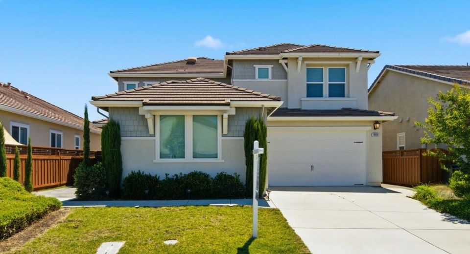 18006 Silver Springs Way, Lathrop, CA 95330 Photo