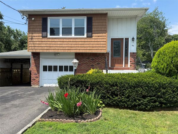 69 Valentine Avenue, Huntington, NY 11743