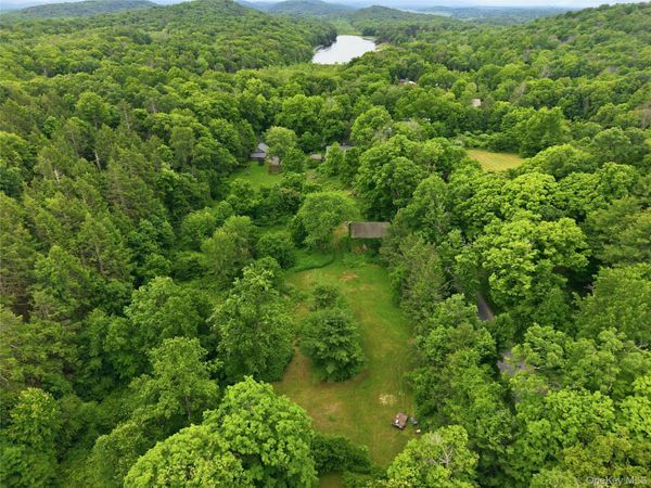 39 Loughran Lane , Highland, NY 12528