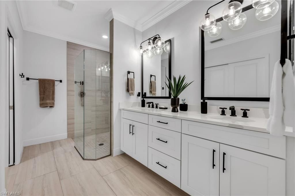 16348 Viansa Way, Unit 102, Naples, FL 34110 Photo