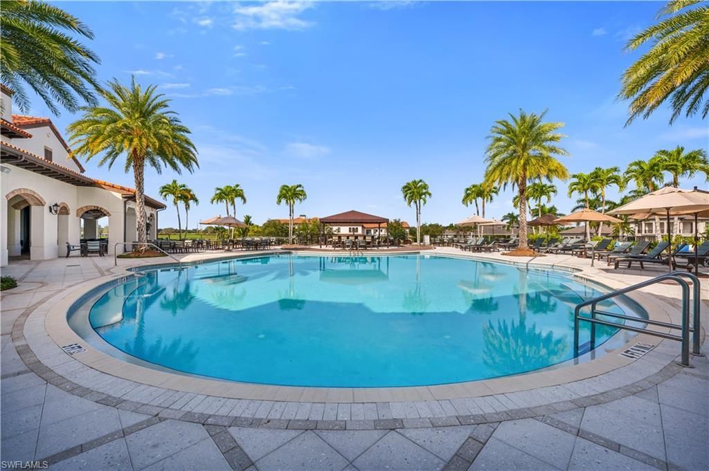 16348 Viansa Way, Unit 102, Naples, FL 34110 Photo