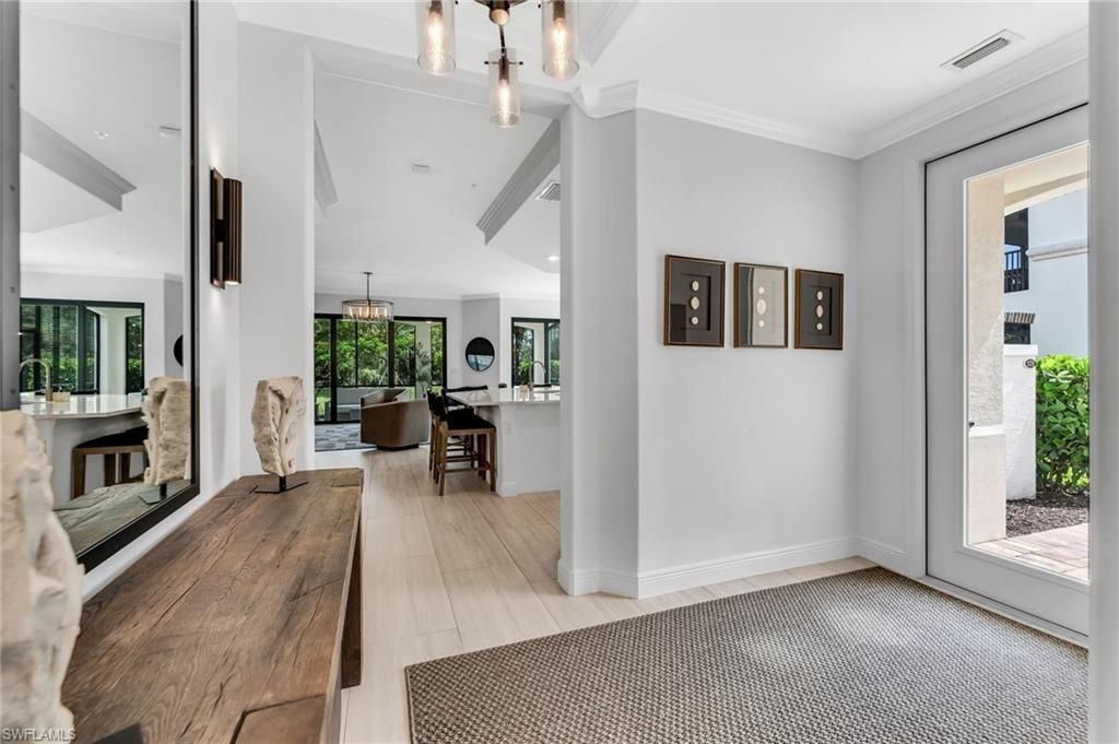 16348 Viansa Way, Unit 102, Naples, FL 34110 Photo