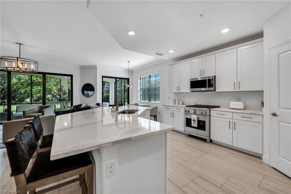 16348 Viansa Way, Unit 102, Naples, FL 34110 Photo
