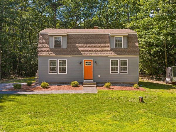 14 Rosewood Drive, Bow, NH 03304