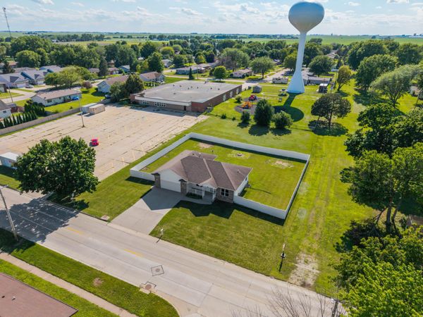 1315 Beach Street, Webster City, IA 50595