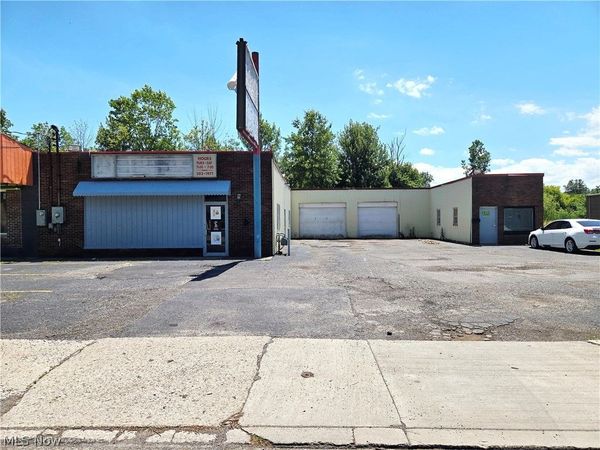 2229 W 21st Street W, Lorain, OH 44052