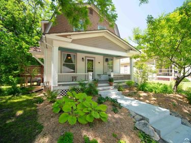 423 Mississippi , Lawrence, KS 66044