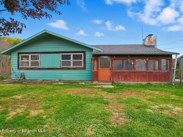 330 Pedrick Road, Nicholson, PA 18446