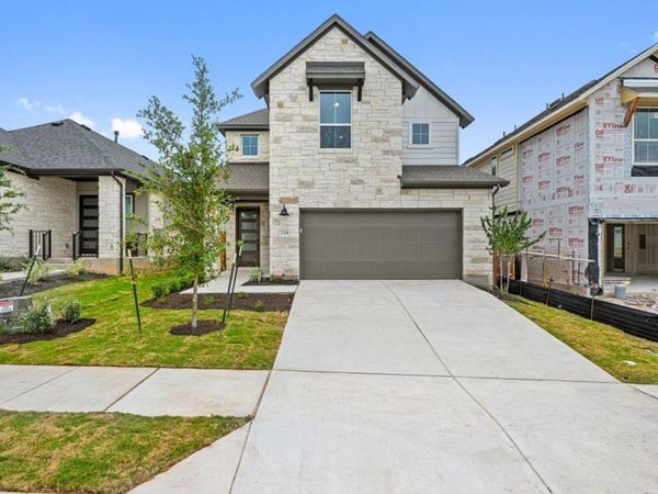 218 Grayson Elm Pass , Dripping Springs, TX 78620